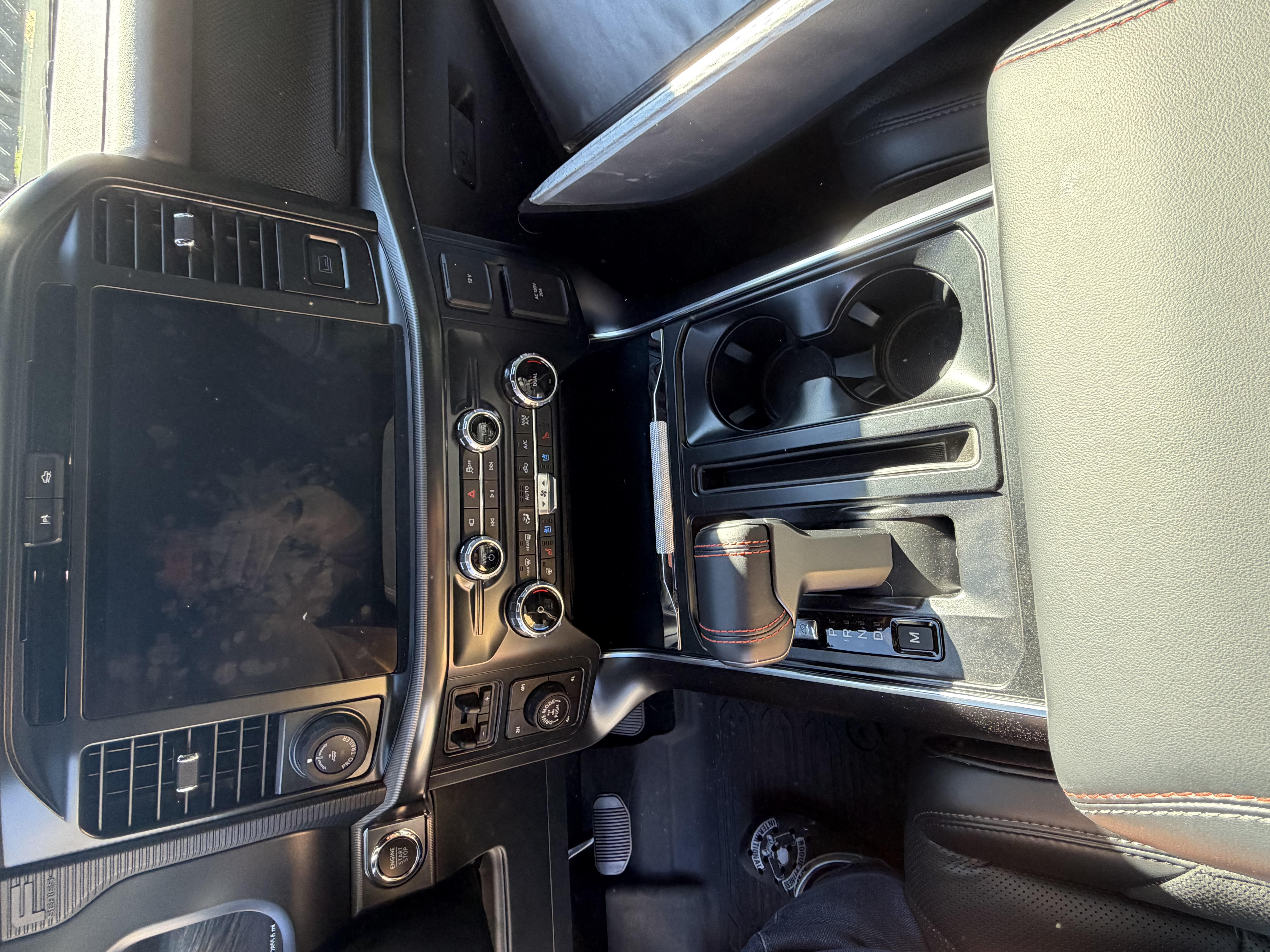 Used 2025 Ford F150 Raptor AWD/4WD image 16