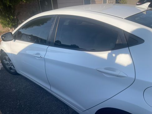 Used 2014 Hyundai Elantra SE image 15