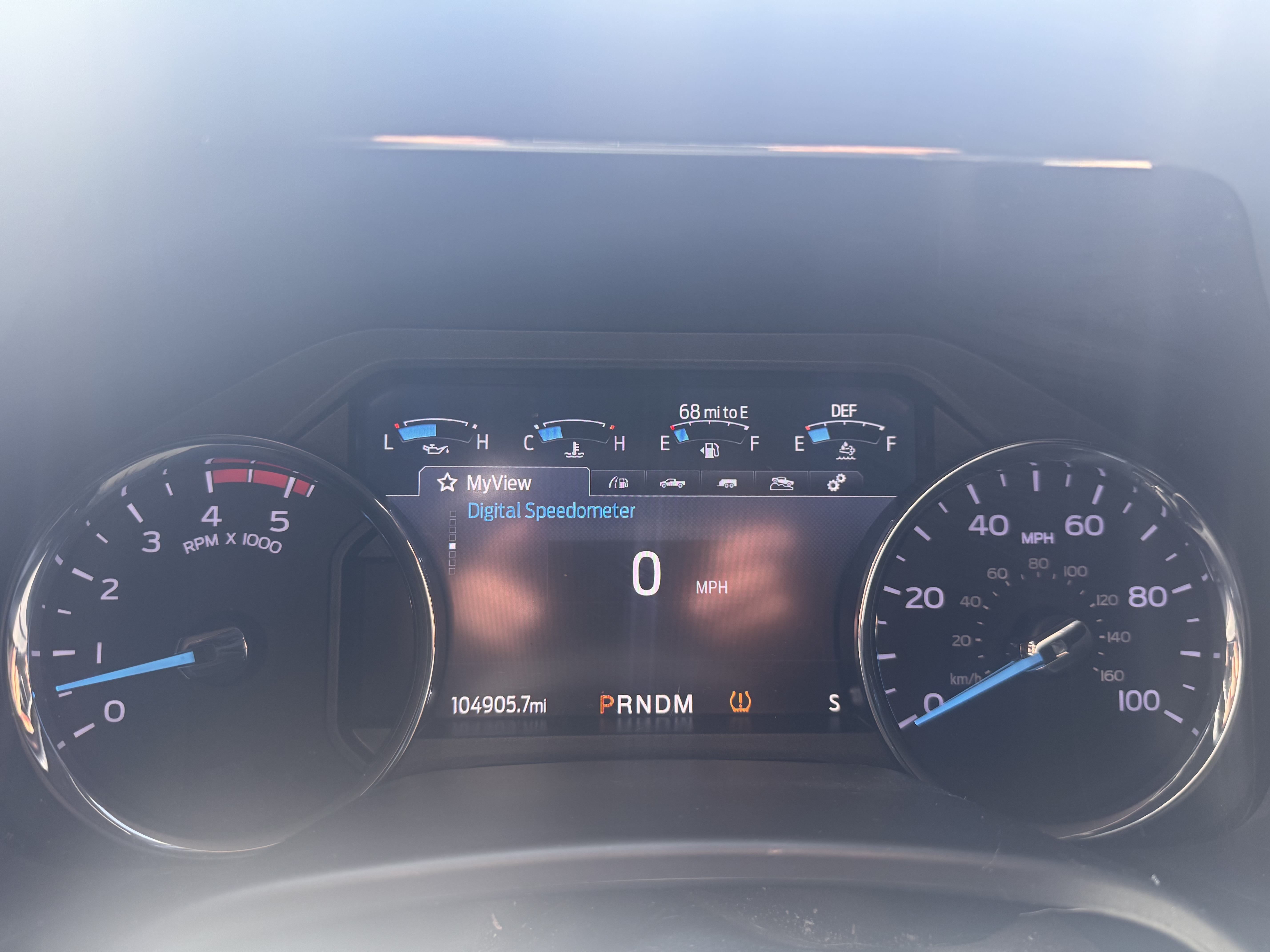 Used 2022 Ford F250 Lariat w/ Lariat Value Package AWD/4WD image 4