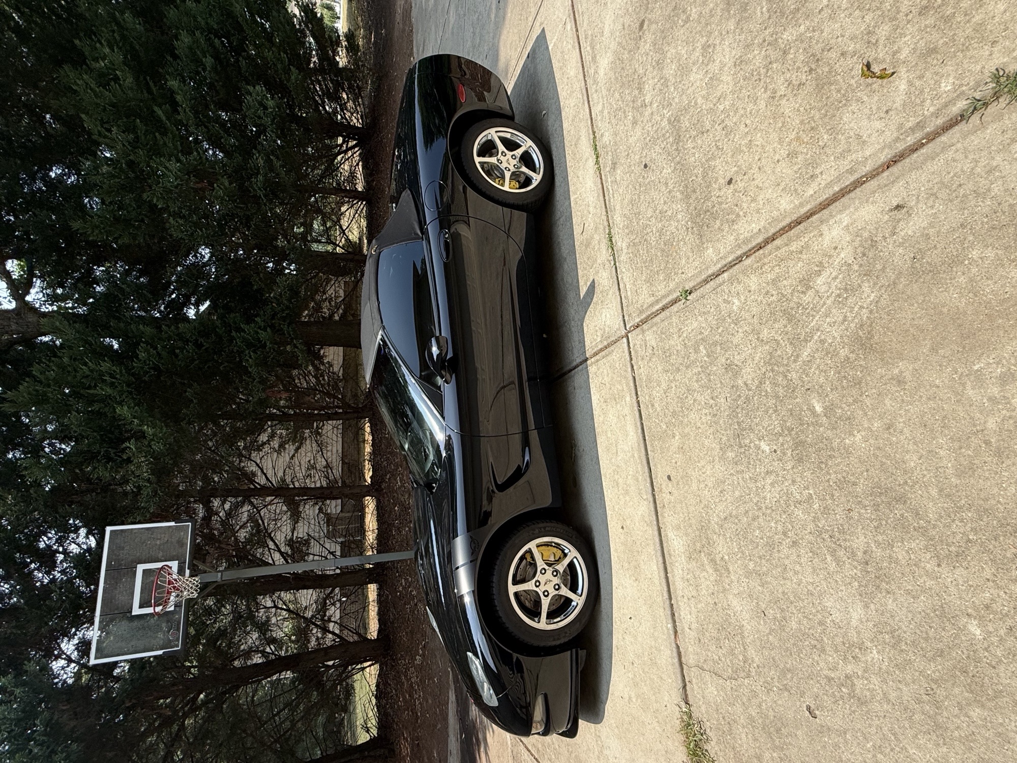 Used 2001 Chevrolet Corvette Convertible w/ Preferred Equipment Group2 RWD image 11
