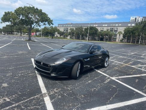 Used 2015 Jaguar F-TYPE S image 2