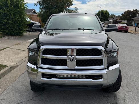 Used 2016 RAM 2500 Tradesman w/ Chrome Appearance Group AWD/4WD image 15