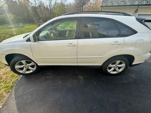 Used 2005 Lexus RX 330 AWD image 4