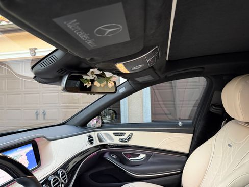 Used 2015 Mercedes-Benz S 600 S 600 Sedan 4D image 24