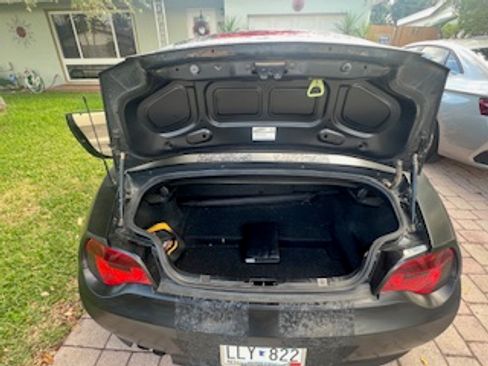 Used 2006 BMW Z4 3.0i image 16