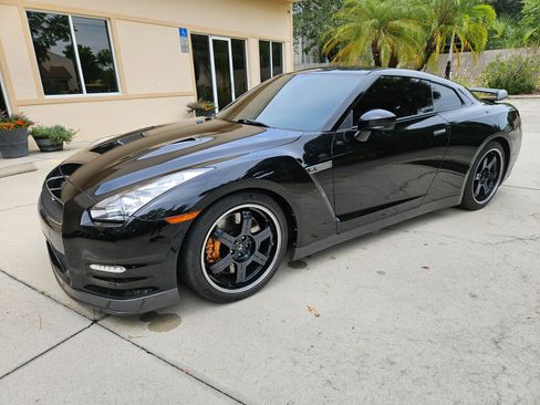 Used 2013 Nissan GT-R Black Edition AWD/4WD image 1