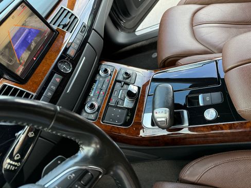 Used 2011 Audi A8 L 4.2 image 20