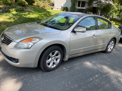 Used 2009 Nissan Altima 2.5 SL w/ SL Pkg