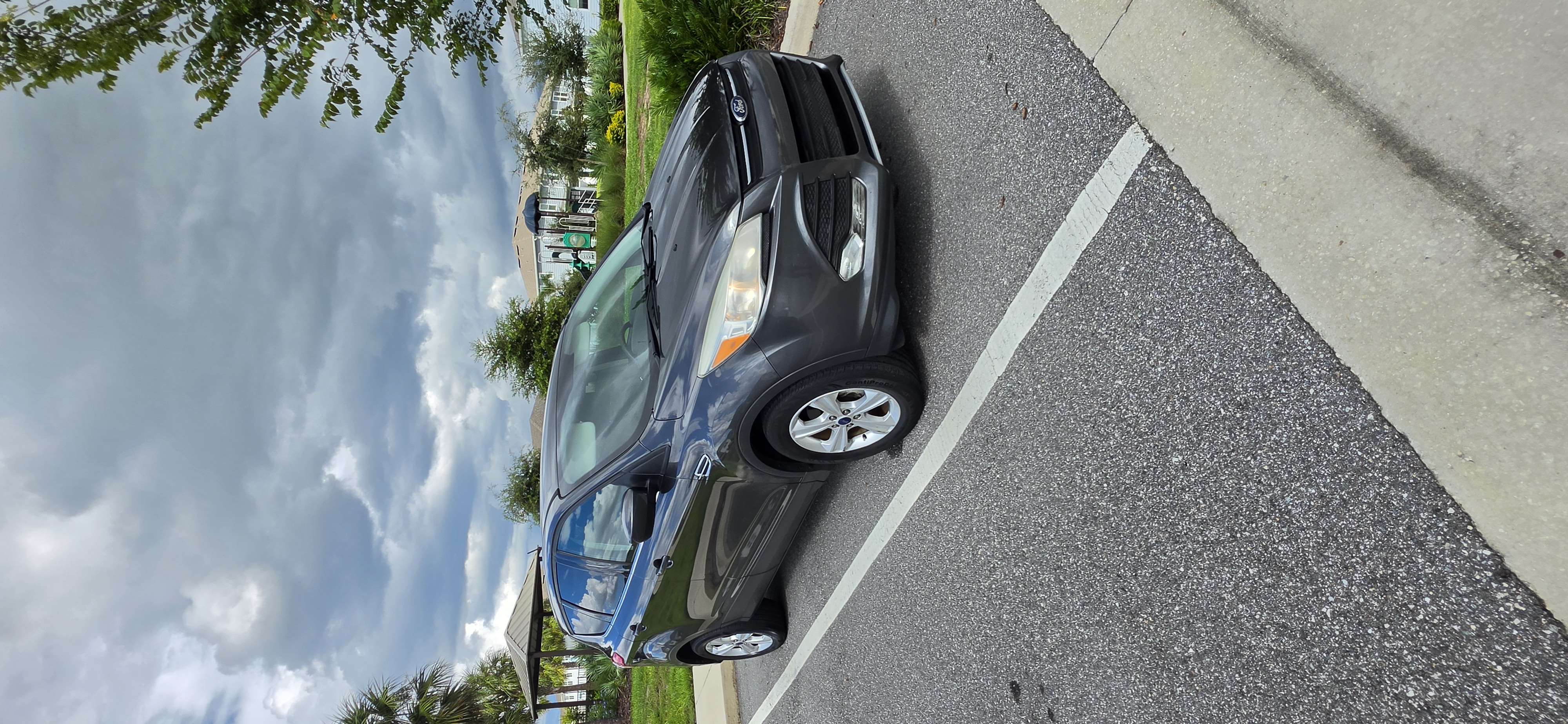 Used 2016 Ford Escape SE FWD image 4