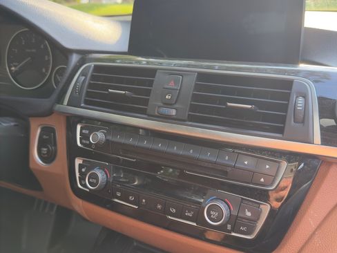 Used 2016 BMW 328d xDrive Wagon AWD/4WD image 10