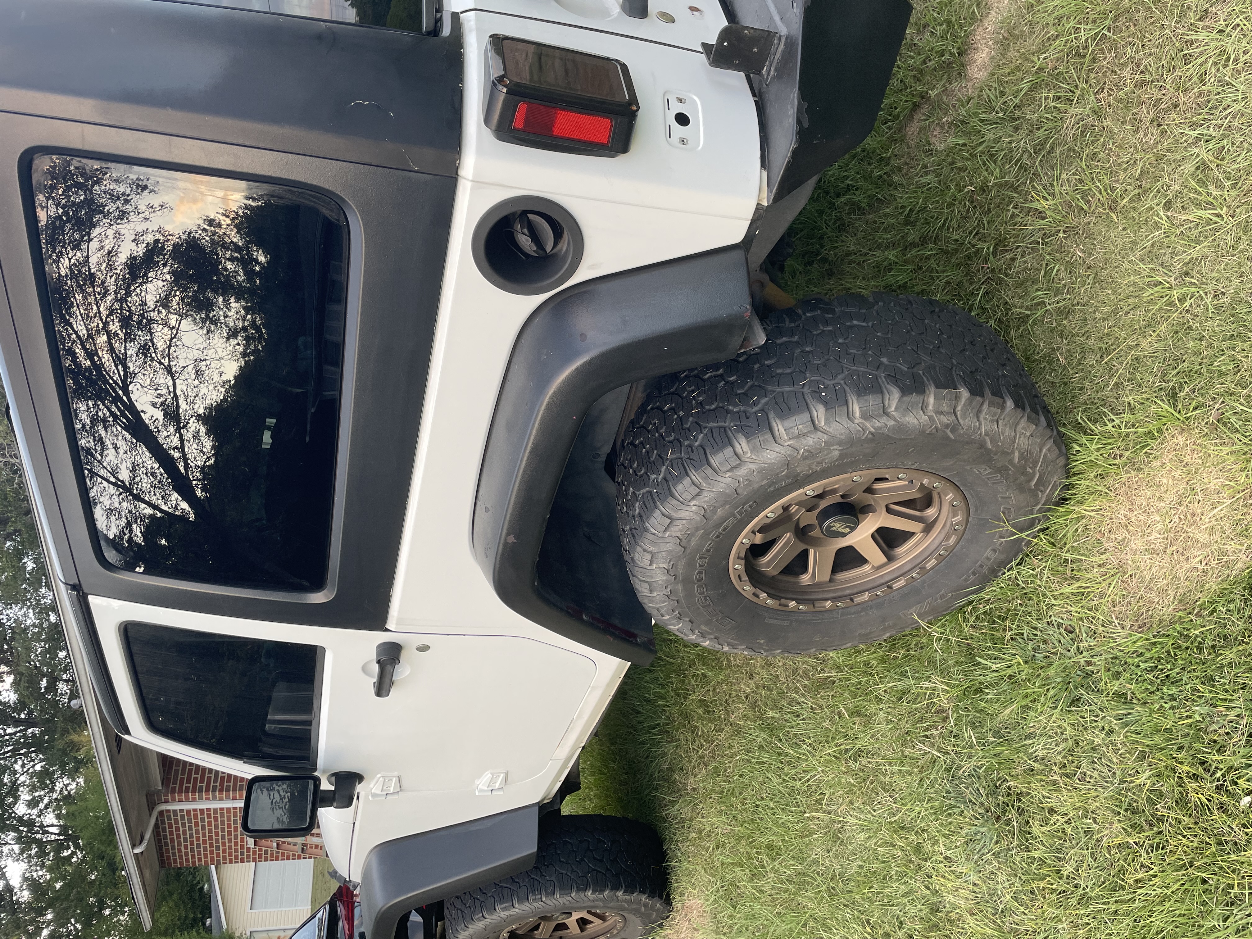 Used 2013 Jeep Wrangler Sport AWD/4WD image 6