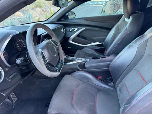 Used 2019 Chevrolet Camaro ZL1 image 13