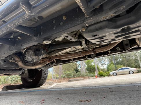 Used 2021 Toyota Tacoma TRD Off-Road w/ Technology Package image 9