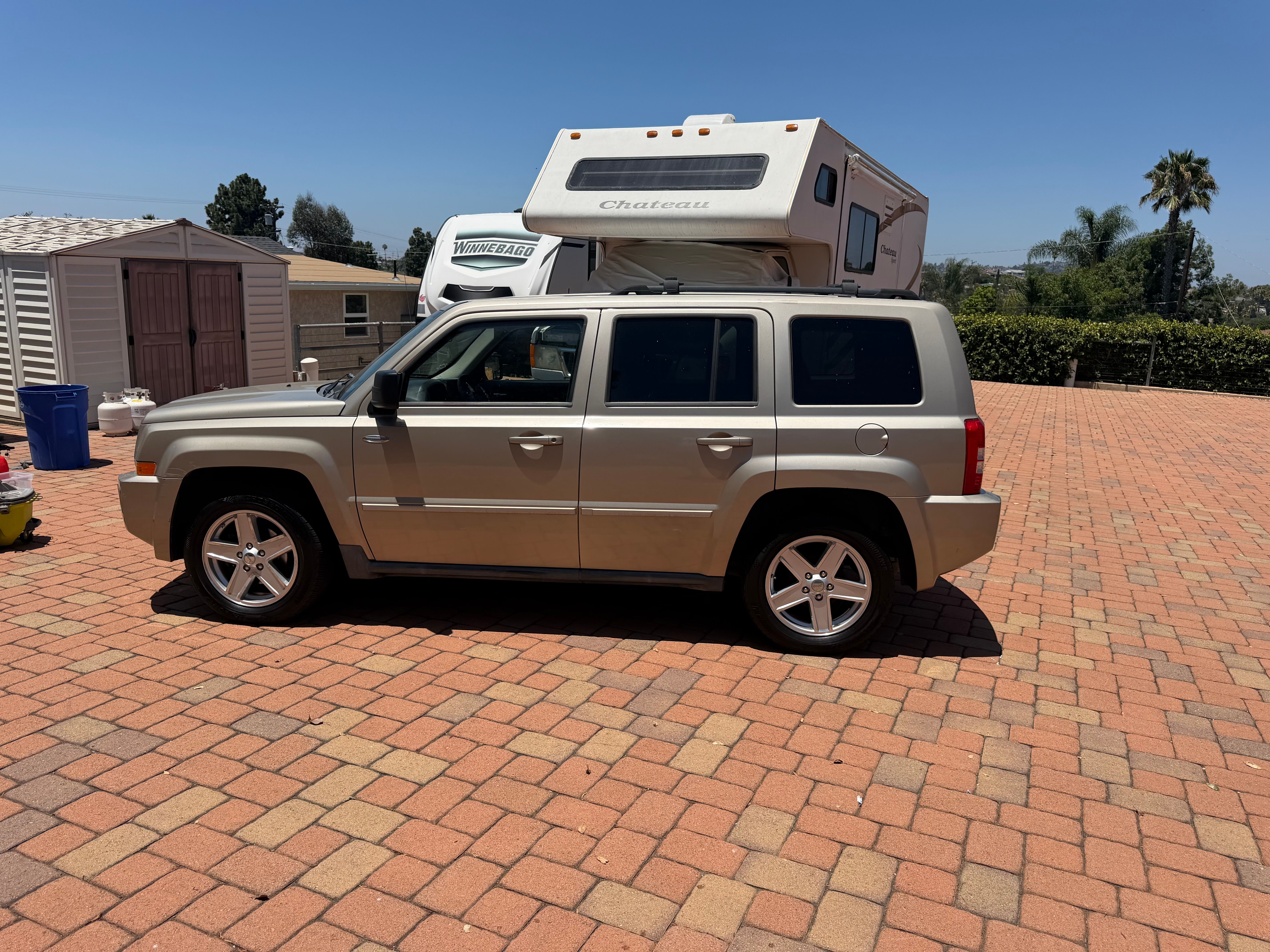 Used 2010 Jeep Patriot Latitude FWD image 2
