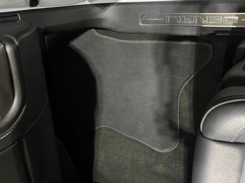 Used 2017 GMC Sierra 1500 Denali w/ Denali Ultimate Package image 19