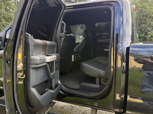 Used 2022 Ford F450 Lariat w/ Lariat Ultimate Package image 2