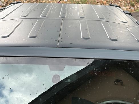 Used 2014 Jeep Wrangler Unlimited Rubicon w/ Connectivity Group image 16