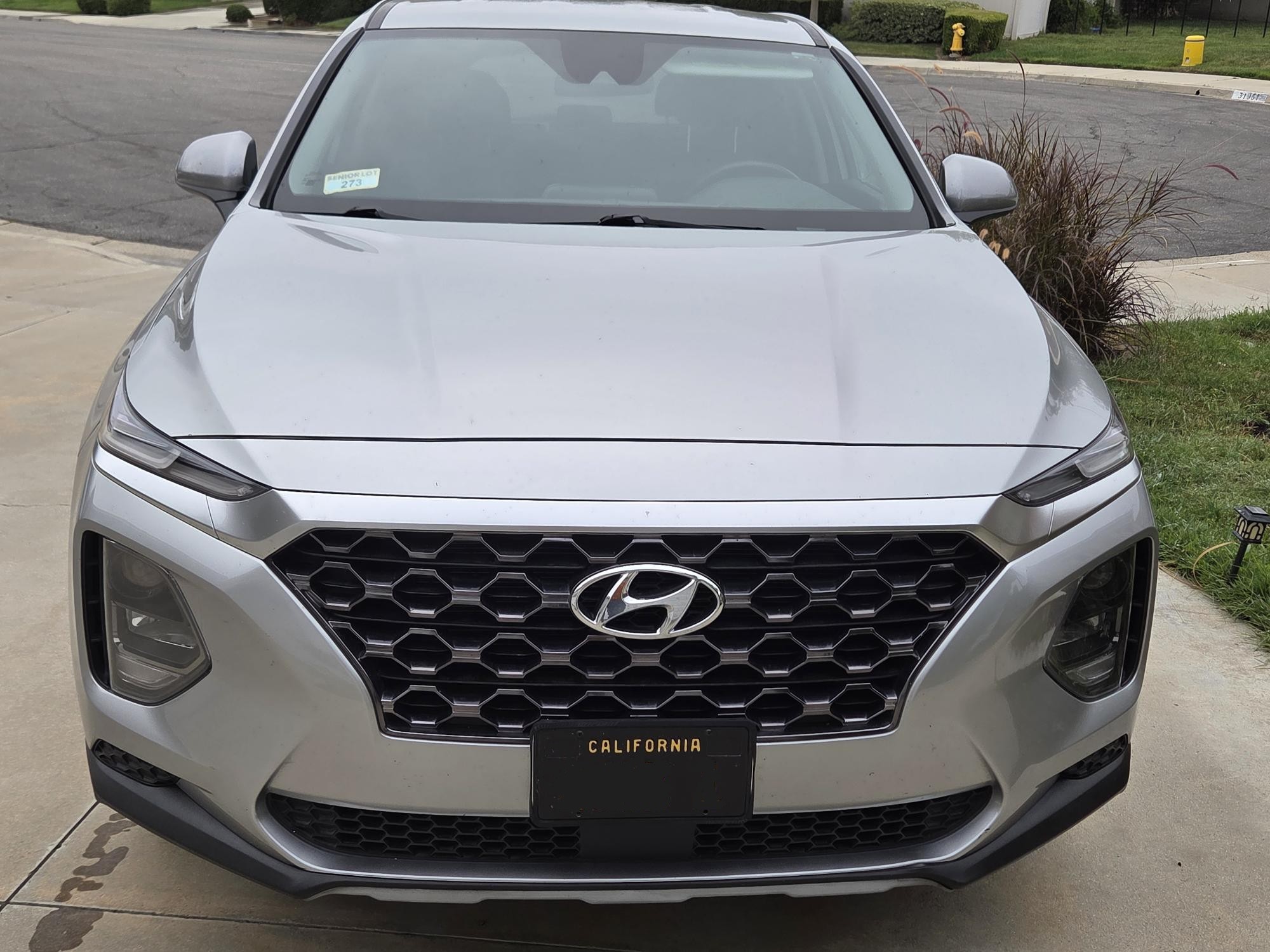 Used 2020 Hyundai Santa Fe SE w/ Cargo Package FWD image 2