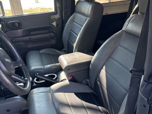 Used 2009 Jeep Wrangler X image 8