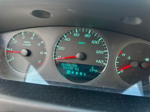 Used 2016 Chevrolet Impala LT image 11