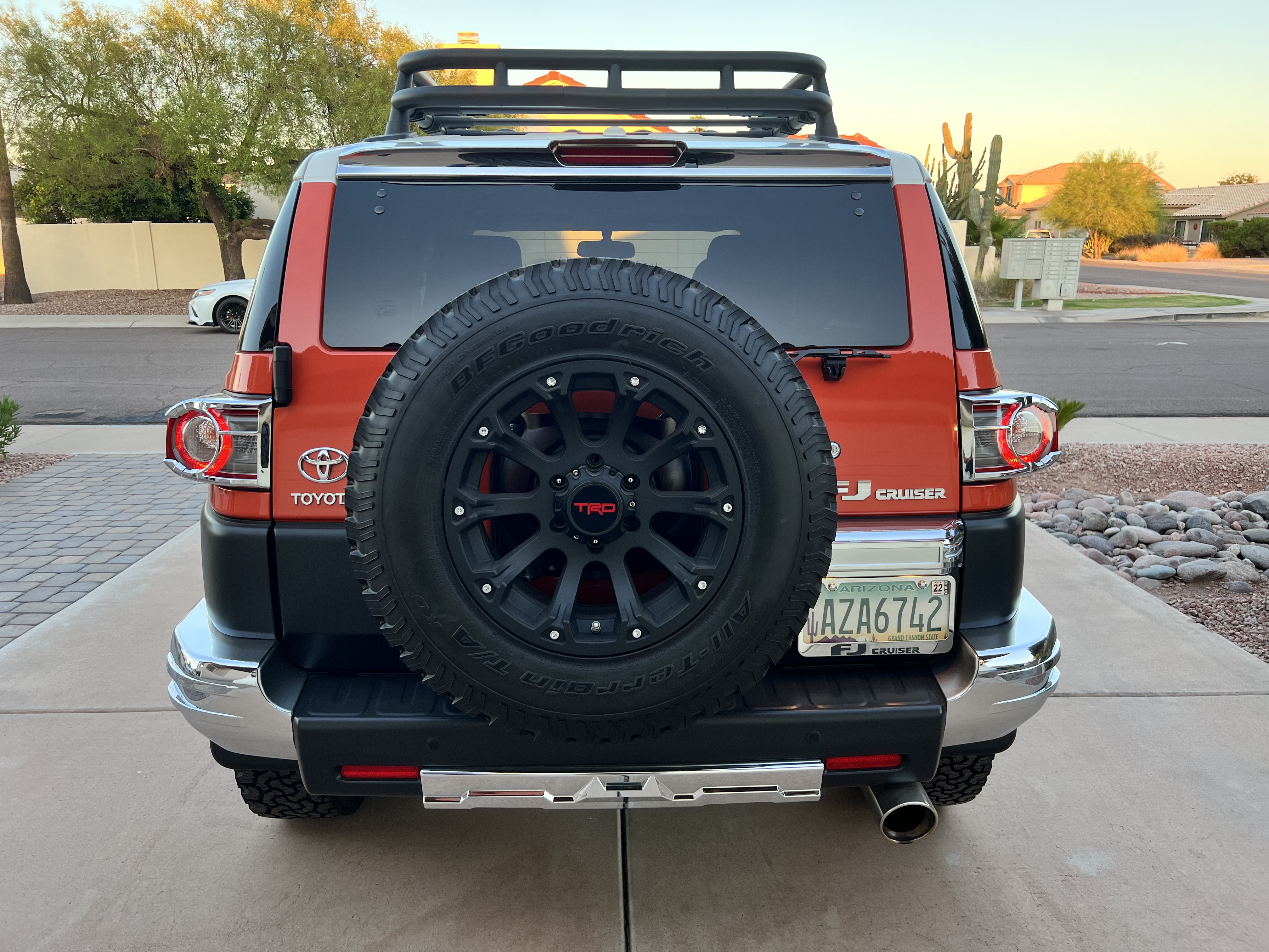 Used 2013 Toyota FJ Cruiser 4WD w/ Upgrade Pkg image 6