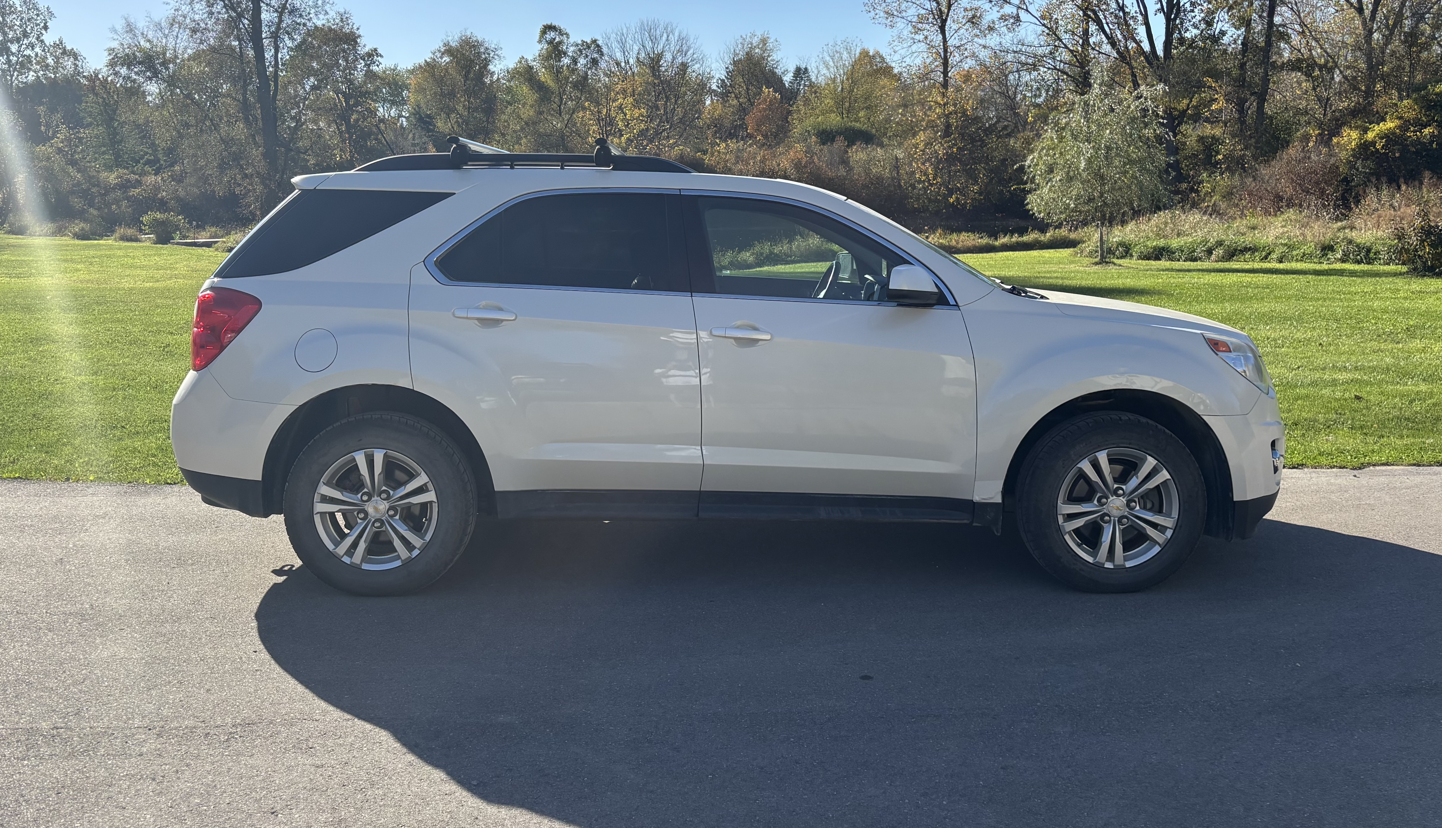 Used 2014 Chevrolet Equinox LT w/ Power Convenience Package AWD/4WD image 1