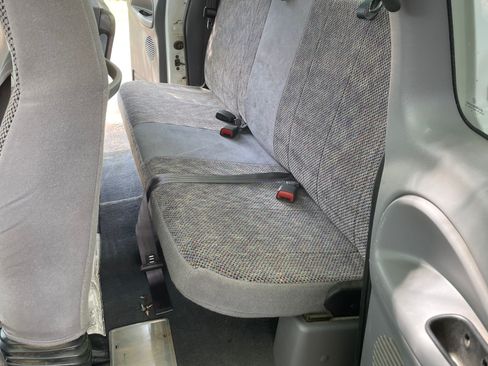 Used 2001 Dodge Ram 1500 Truck 2WD Quad Cab image 9