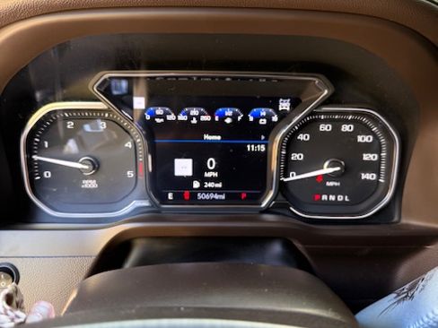 Used 2022 GMC Sierra 2500 Denali AWD/4WD image 16