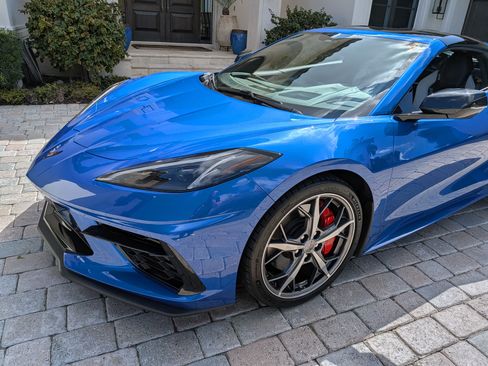 Used 2020 Chevrolet Corvette Stingray Premium Cpe w/ 3LT Preferred Equipment Group image 5