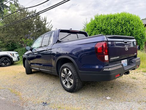 Used 2017 Honda Ridgeline RTL-E image 4