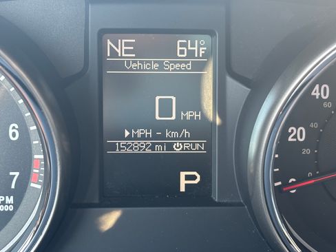 Used 2012 Jeep Grand Cherokee Limited w/ Luxury Group II image 17