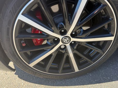 Used 2020 Toyota 86 w/ TRD Handling Package RWD image 12