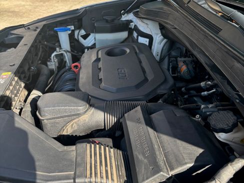Used 2019 Hyundai Santa Fe FWD image 18