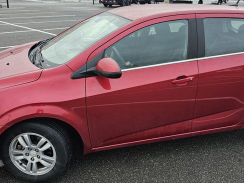 Used 2012 Chevrolet Sonic LT FWD image 13