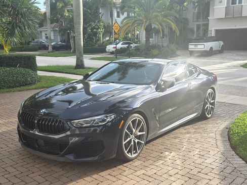 Used 2022 BMW M850i xDrive Coupe AWD/4WD image 1