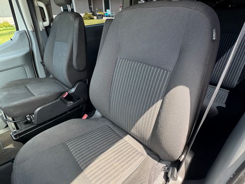 Used 2018 Ford Transit 150 XLT RWD image 14