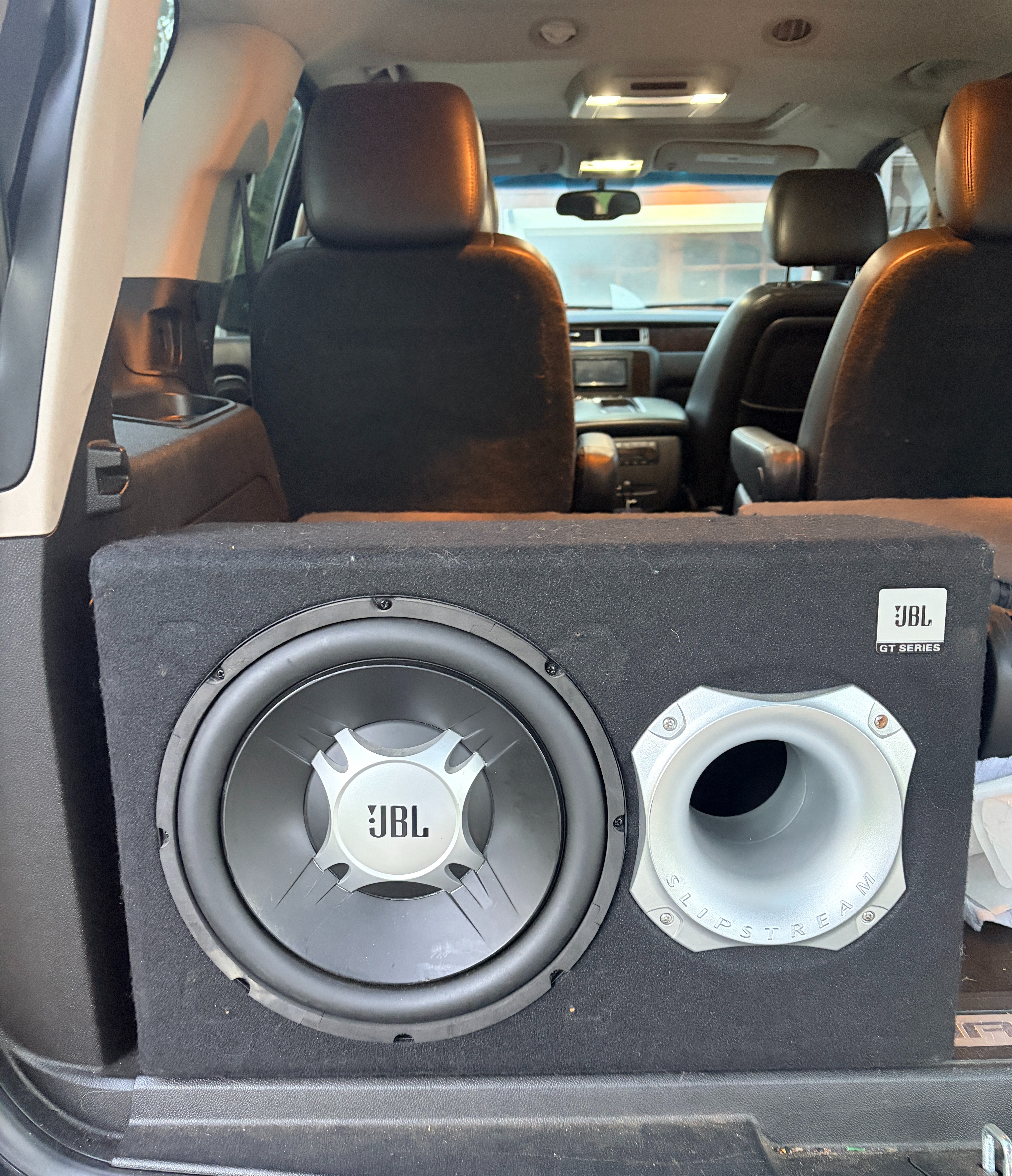 Used 2013 GMC Yukon Denali AWD/4WD image 16