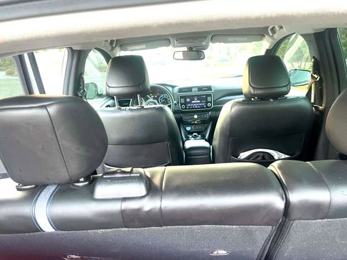 Used 2019 Nissan Leaf SL Plus image 13