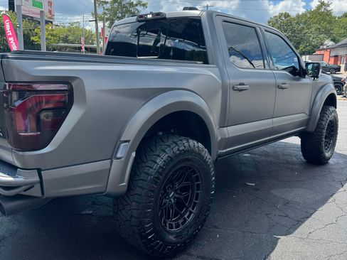 Used 2025 Ford F150 Raptor w/ Equipment Group 803A Raptor R AWD/4WD image 6