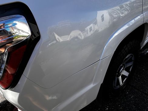 Used 2014 Toyota 4Runner Limited image 23