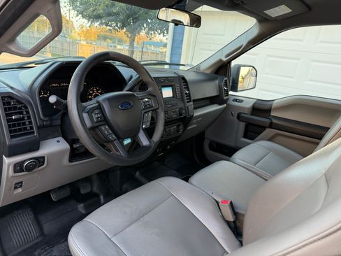 Used 2015 Ford F150 XL w/ Equipment Group 101A Mid image 10