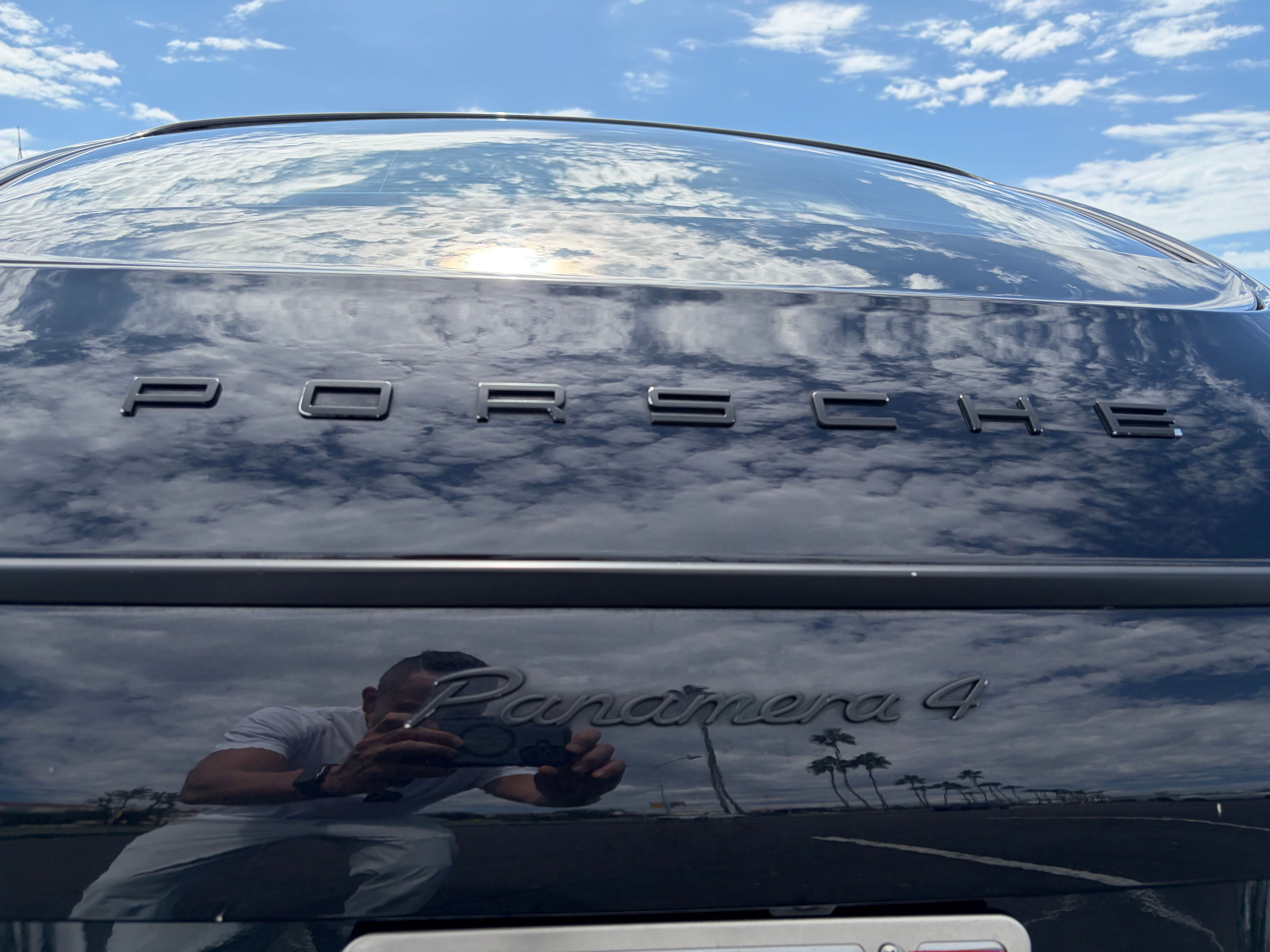 Used 2013 Porsche Panamera 4 Platinum Edition AWD/4WD image 12