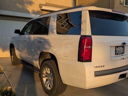 Used 2017 Chevrolet Tahoe LT AWD/4WD image 4