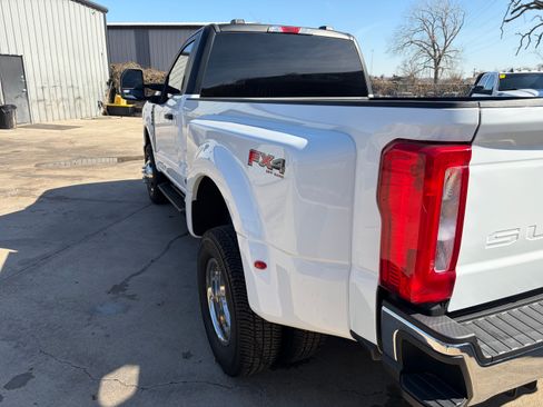 Used 2024 Ford F350 XLT w/ Camper Package image 5