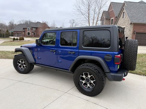 Used 2019 Jeep Wrangler Unlimited Rubicon w/ Dual Top Group image 8