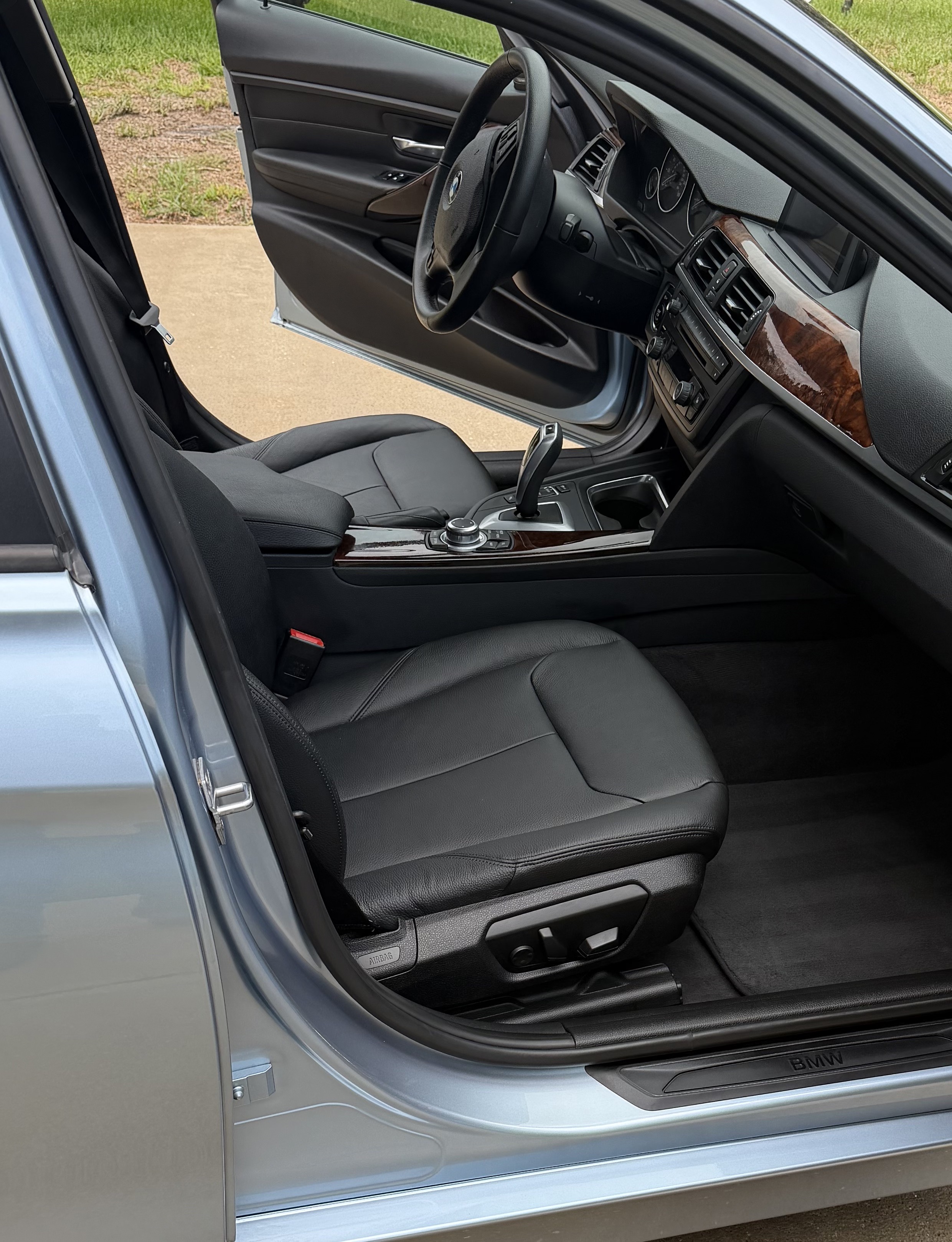 Used 2013 BMW 335i Sedan RWD image 12