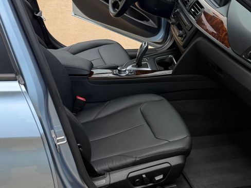 Used 2013 BMW 335i Sedan RWD image 12