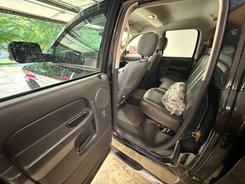 Used 2005 Dodge Ram 3500 Truck SLT w/ Quad Cab Big Horn Value Group AWD/4WD image 16