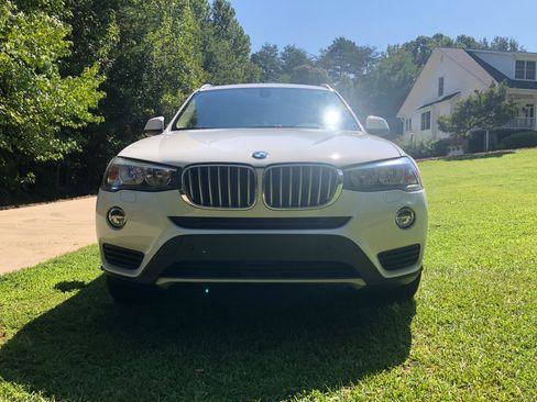 Used 2017 BMW X3 xDrive28i AWD/4WD image 4