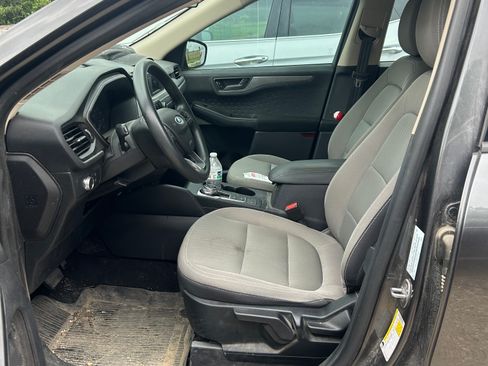 Used 2020 Ford Escape S FWD image 4